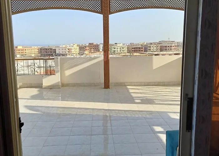 Science 1 Apartment *