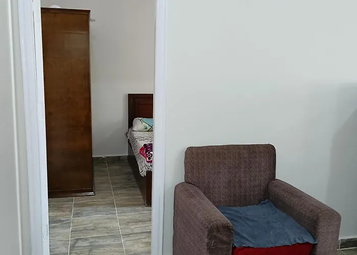 Apartment Science 1 *